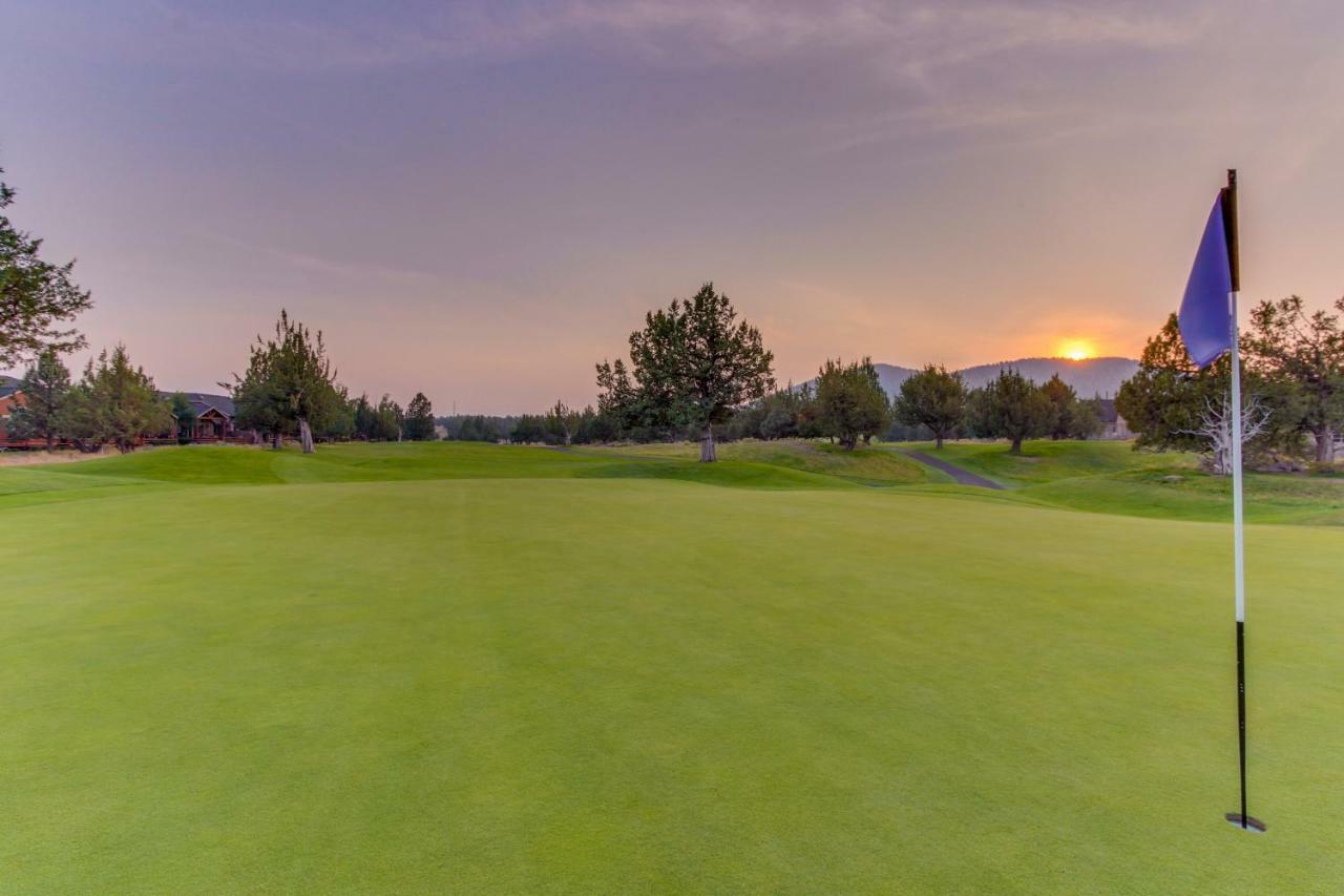 Eagle Crest'S Tenth Green Villa Redmond Luaran gambar